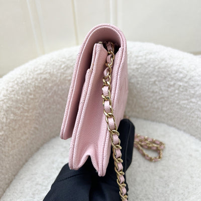 [BN - Local Set - Dec 2022] Chanel Classic Wallet on Chain WOC in 22B Pink Caviar LGHW (Model: AP0250)