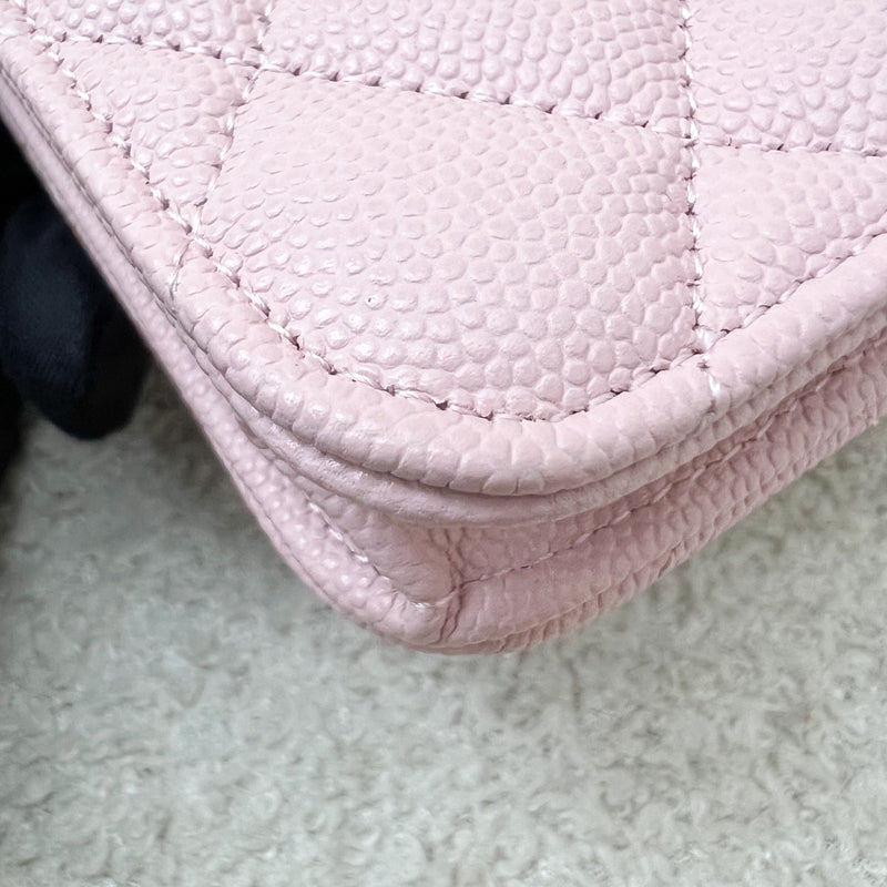 [BN - Local Set - Dec 2022] Chanel Classic Wallet on Chain WOC in 22B Pink Caviar LGHW (Model: AP0250)