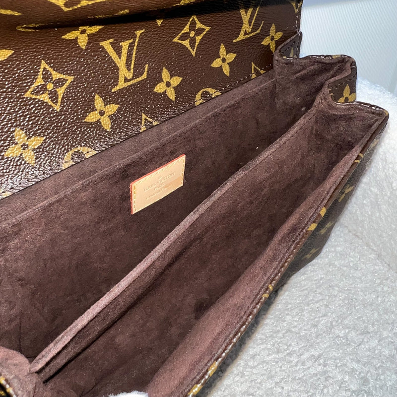 LV Pochette Metis in Monogram Canvas and GHW (Model: M40780)