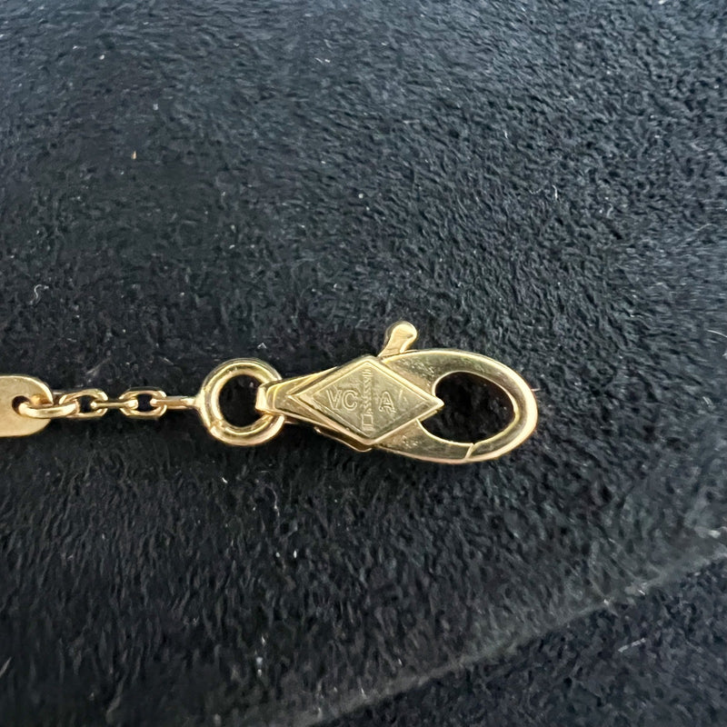 Van Cleef & Arpels VCA Sweet Butterfly Bracelet with Mother of Pearl MOP in 18K Yellow Gold (Ref: VCARF69000)