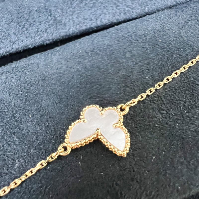 Van Cleef & Arpels VCA Sweet Butterfly Bracelet with Mother of Pearl MOP in 18K Yellow Gold (Ref: VCARF69000)