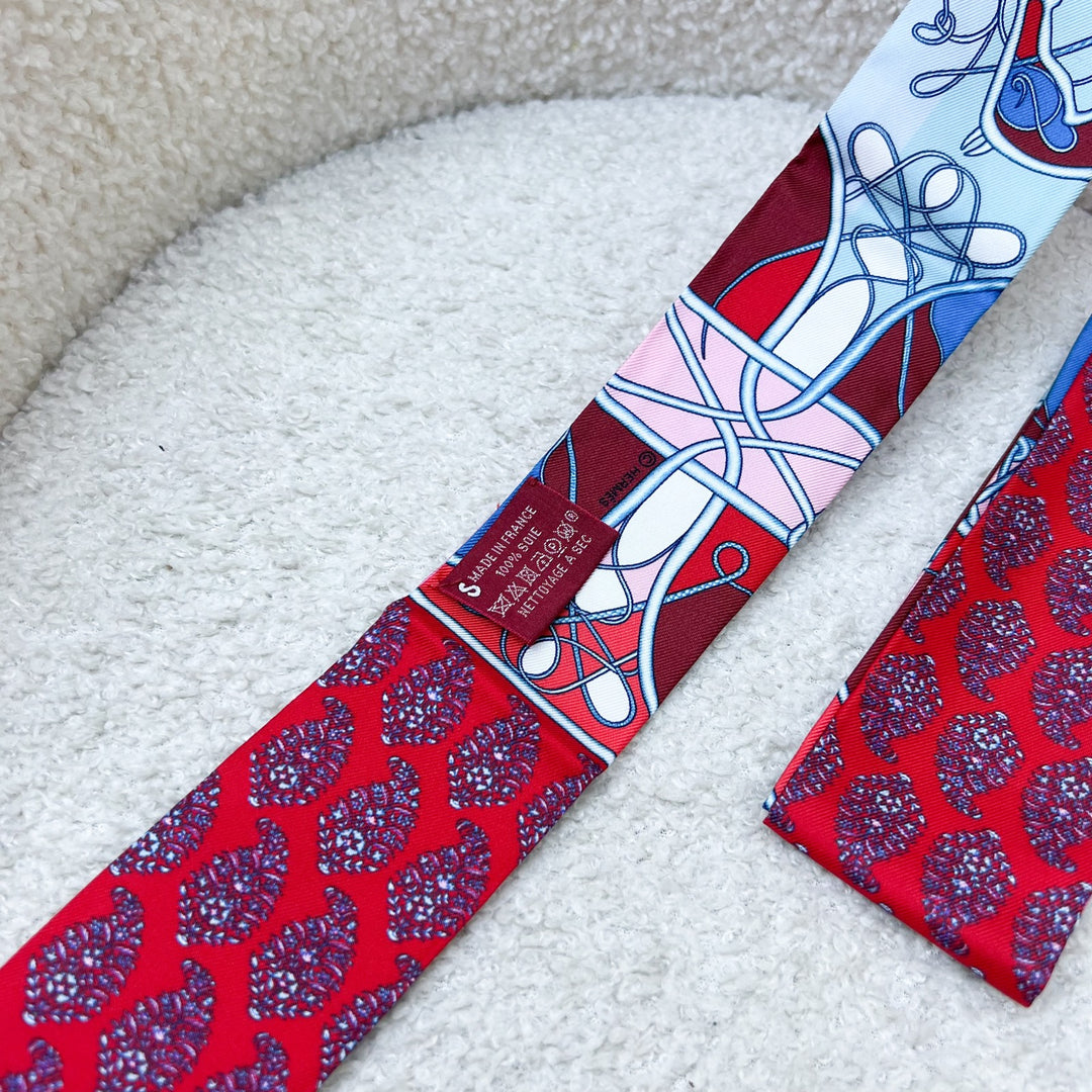 Hermes Coup de Fouet au Bloc Twilly in Rose / Rouge / Blue 100