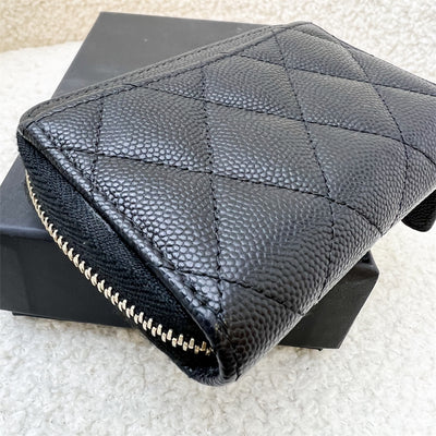 Chanel 23C Zippy Card Holder in Black Caviar LGHW