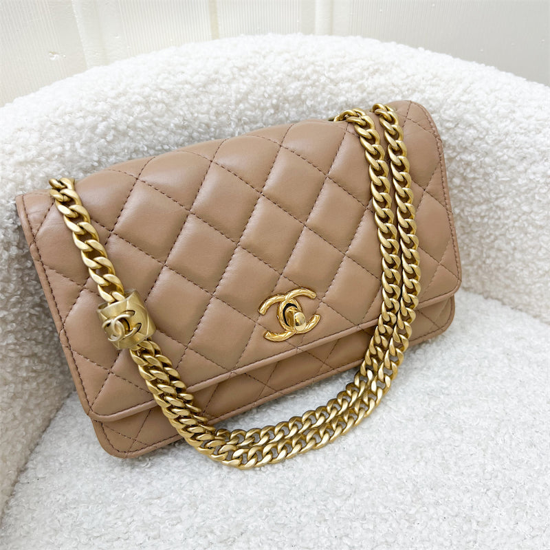 Chanel 22K Adjustable Wallet on Chain in Caramel Lambskin and AGHW