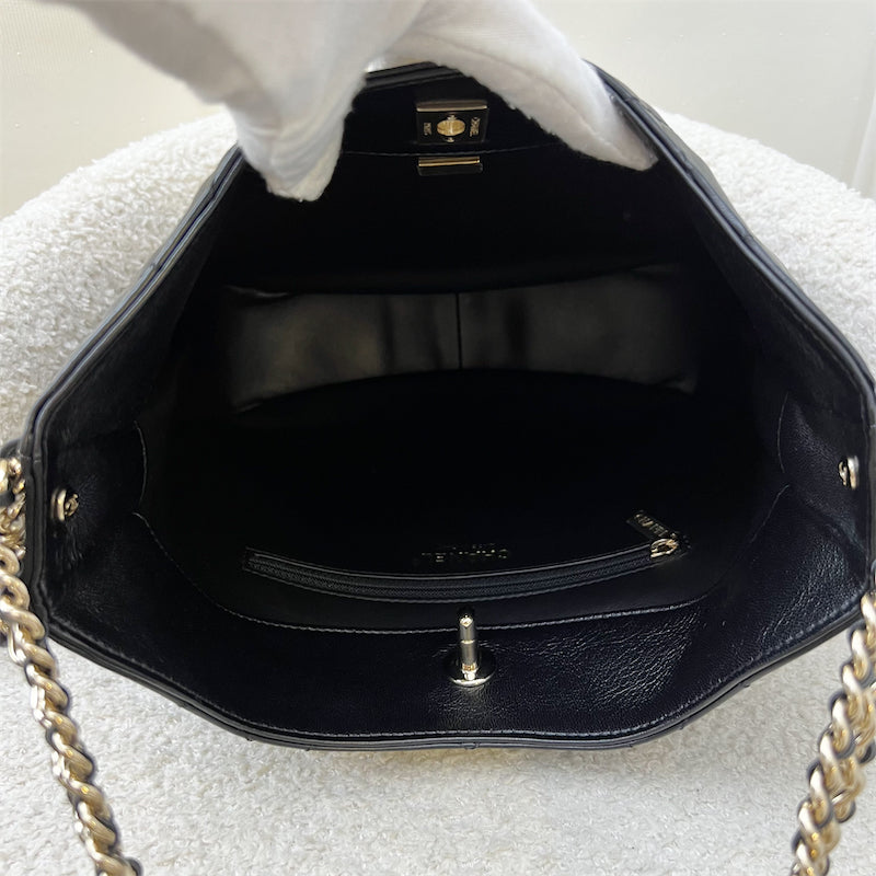 Chanel 22P Hobo Bag in Black Lambskin and LGHW