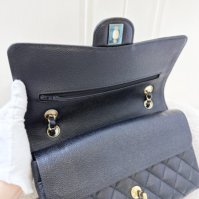 Chanel Medium Classic Flap CF in Black Caviar and GHW