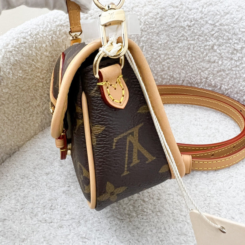 LV Nano Diane in Monogram Canvas and GHW (Model: M83298)