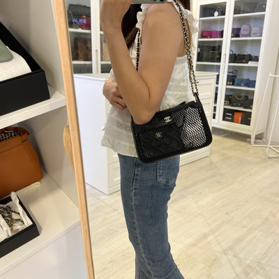 Chanel 25S Clutch on Chain in Black Mesh and LGHW (Model: AP4572)