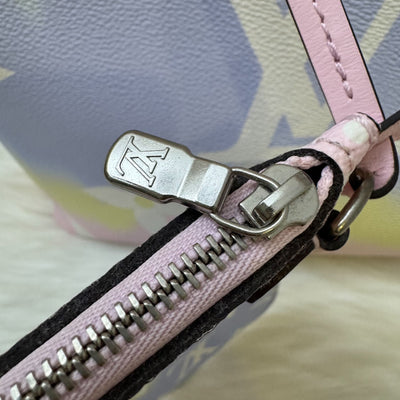 LV Neverfull MM in Pastel Escale Monogram Canvas and SHW (Model: M45270)