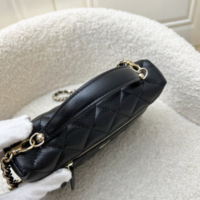 Chanel 25C Vanity / Clutch with Chain (LP Style Bag) in Black Caviar and LGHW (Model: AP4385)