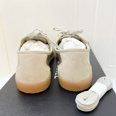 Chanel 25A Sneakers in Light Gold Crumpled Laminated Calfskin and Beige Suede Calfskin Sz 37.5 (Model: G46614)