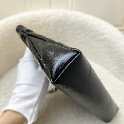 Chanel 31 Nano Shopping Bag in 25P Black Shiny Calfskin and LGHW (Model: AP3656)