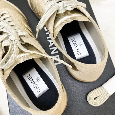 Chanel 25A Sneakers in Light Gold Crumpled Laminated Calfskin and Beige Suede Calfskin Sz 37.5 (Model: G46614)
