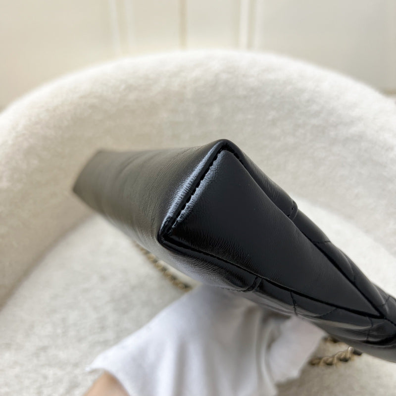 Chanel 31 Nano Shopping Bag in 25P Black Shiny Calfskin and LGHW (Model: AP3656)