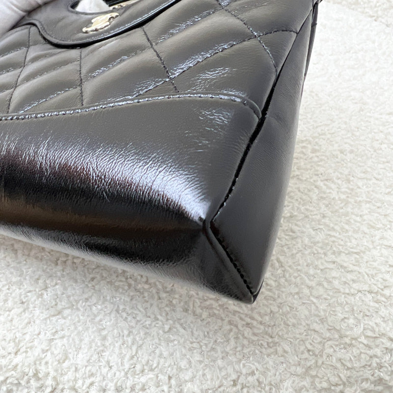 Chanel 31 Nano Shopping Bag in 25P Black Shiny Calfskin and LGHW (Model: AP3656)