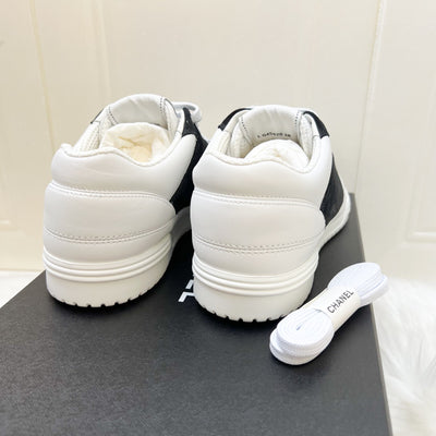 Chanel 24C Sneakers in White Calfskin and Black Suede Sz 38 (Model: G45470)
