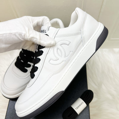 Chanel 24P CC Logo Sneakers in White Calfskin Sz 38 (Model: G39978)