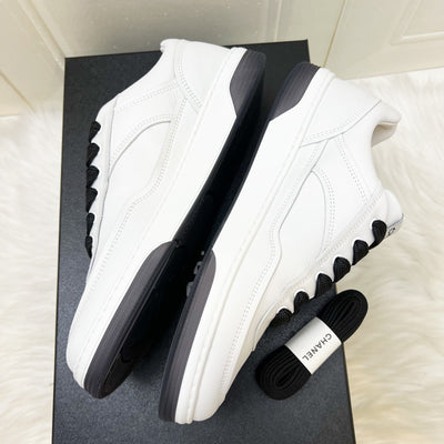 Chanel 24P CC Logo Sneakers in White Calfskin Sz 38 (Model: G39978)