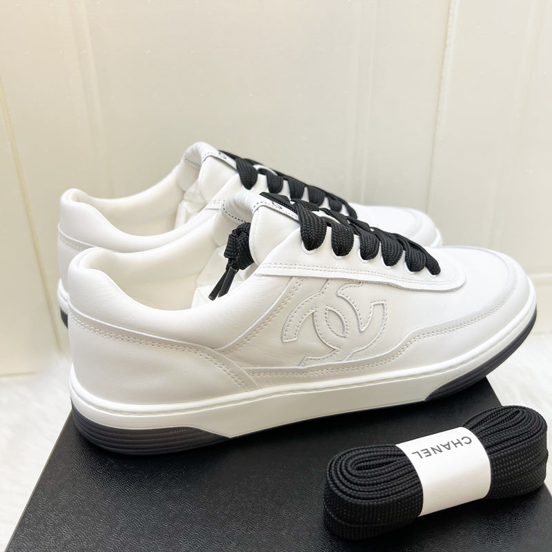 Chanel 24P CC Logo Sneakers in White Calfskin Sz 38 (Model: G39978)
