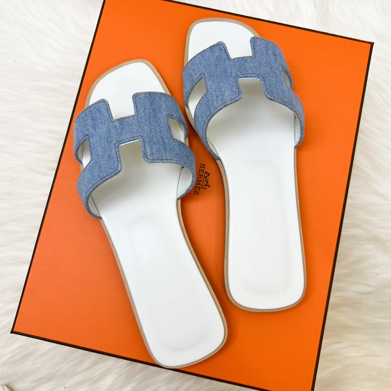 Hermes Oran Sandals in Bleu Clair Denim Sz 35.5