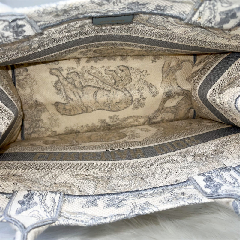 Dior Medium Book Tote in Grey Toile De Jouy Canvas