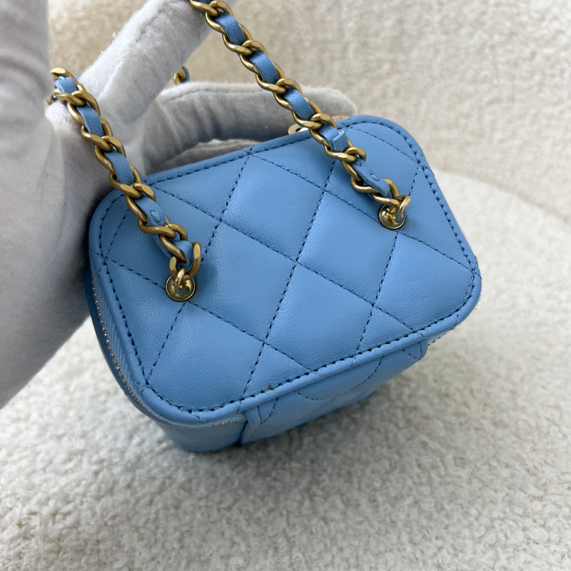 Chanel Pearl Crush Mini Cube Vanity in 22S Light Blue Lambskin AGHW