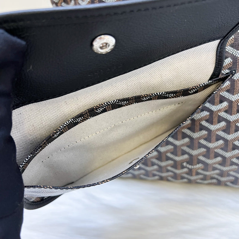 [Local Set - Apr 2025] Goyard Boheme PM Hobo Bag in Black Signature Goyardine Canvas with Red / White Striped Stamp (Premarquage Bandes) on the Small Pouch