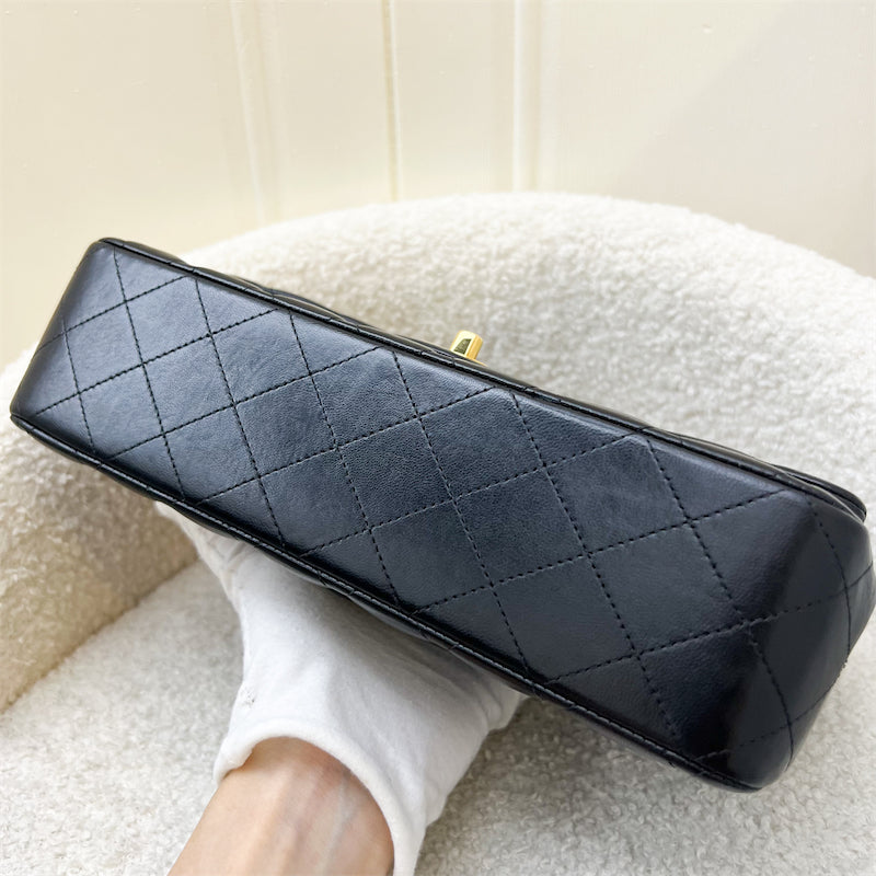 Chanel Medium Classic Flap CF in Black Lambskin and GHW