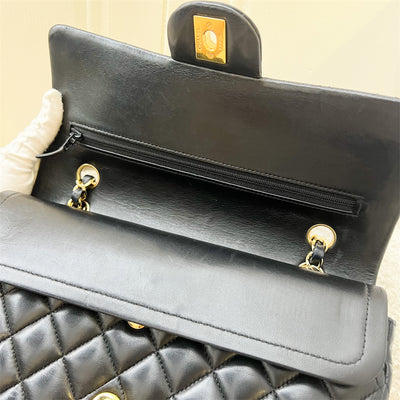 Chanel Medium Classic Flap CF in Black Lambskin and GHW