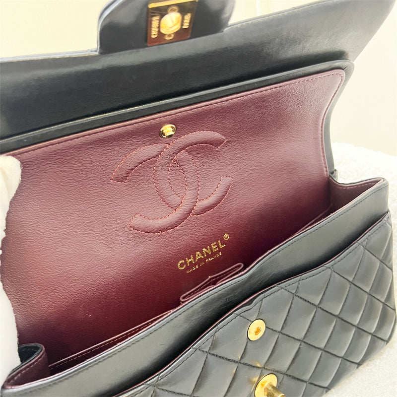 Chanel Medium Classic Flap CF in Black Lambskin and GHW