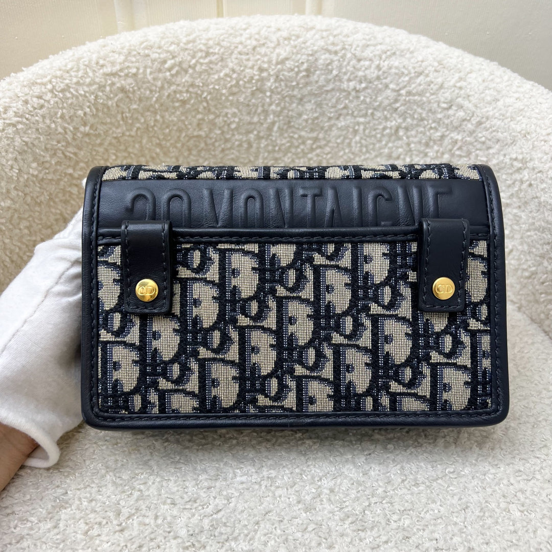 Dior 2-in-1 30 Montaigne Pouch / WOC in Navy Oblique Canvas Dior 2-in-1 30 Montaigne Pouch / WOC in Navy Oblique Canvas