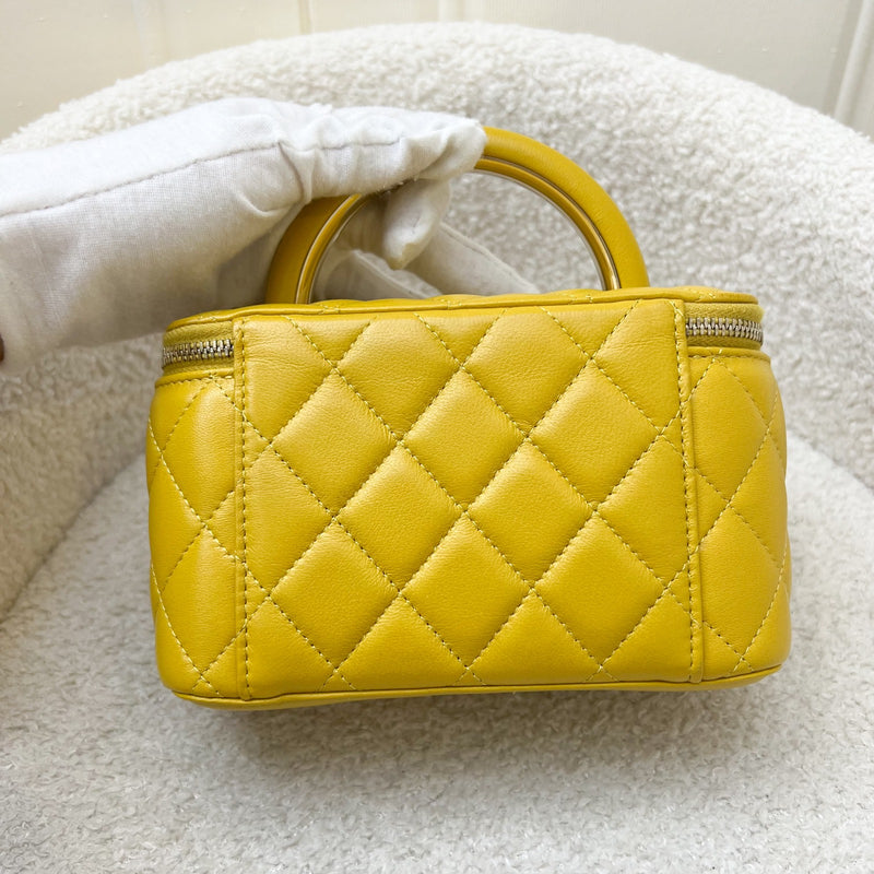 Chanel Small Vanity with Top Handle in Mustard Yellow Lambskin and LGHW (Model: AP2846)