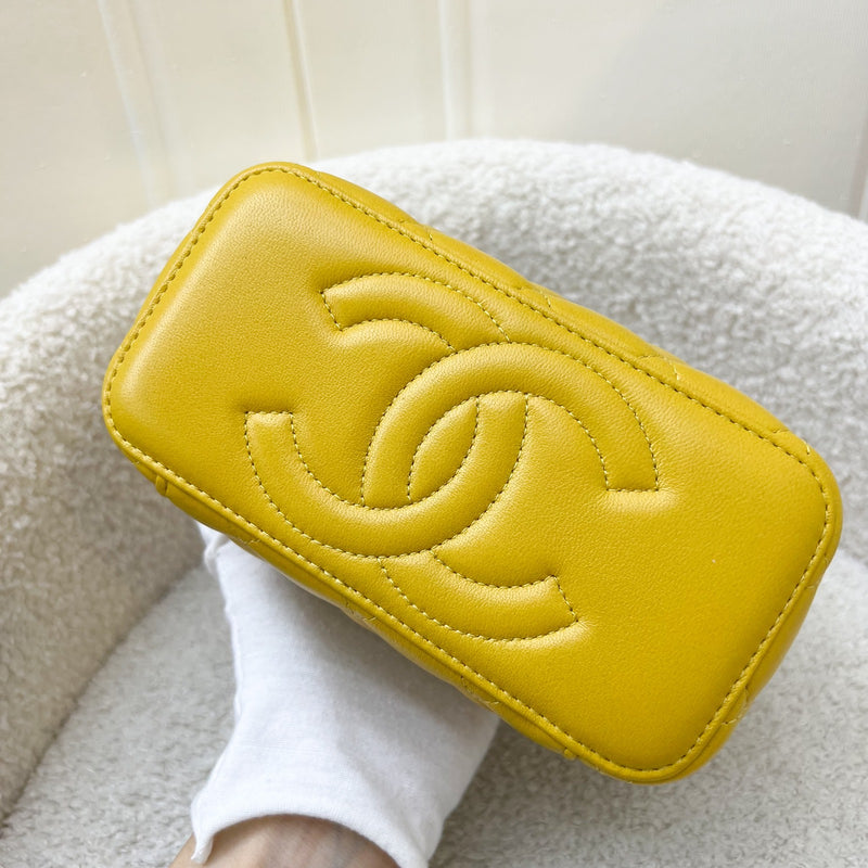 Chanel Small Vanity with Top Handle in Mustard Yellow Lambskin and LGHW (Model: AP2846)