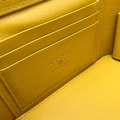 Chanel Small Vanity with Top Handle in Mustard Yellow Lambskin and LGHW (Model: AP2846)