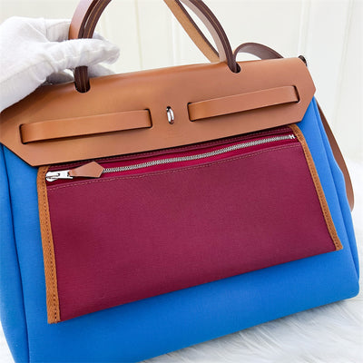 Hermes Herbag 31 Retourne in Bleu / Rouge Canvas, Naturel Leather and PHW