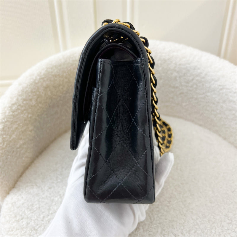 Chanel Vintage Medium Classic Flap CF in Black Lambskin 24K Plated GHW