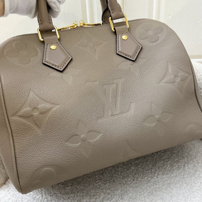 LV Speedy 25 Bandouliere in Tourterelle Giant Monogram Empreinte Leather GHW