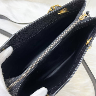 Chanel Vintage Shoulder Bag in Black Caviar and 24K Gold Plated HW