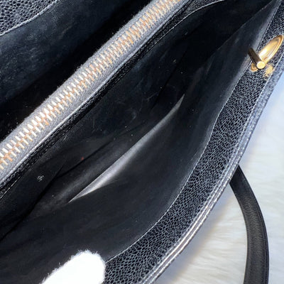 Chanel Vintage Shoulder Bag in Black Caviar and 24K Gold Plated HW