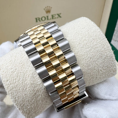 Rolex Datejust 36, with Gold Dial, 10 Diamond Markers, 18K Golden Fluted Bezel with Gold and Oystersteel Jubilee Bracelet (126233)