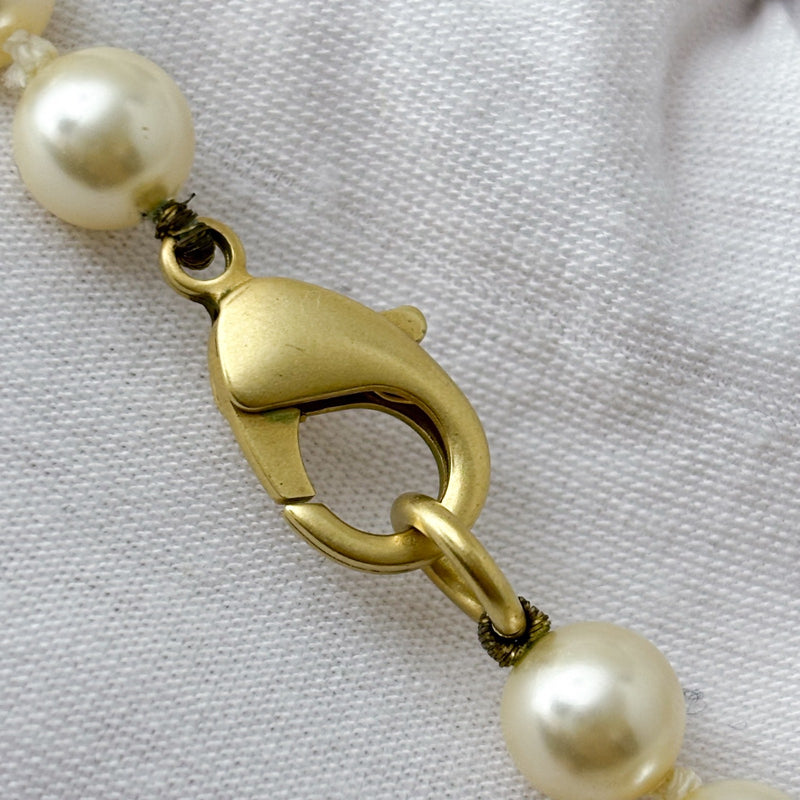 Chanel 07P Long Necklace with Pearls and CC Logo in GHW