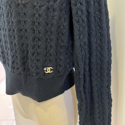 Chanel 24B Knitted Pullover with CC Logo in Black 100% Cashmere (Model: P77894)