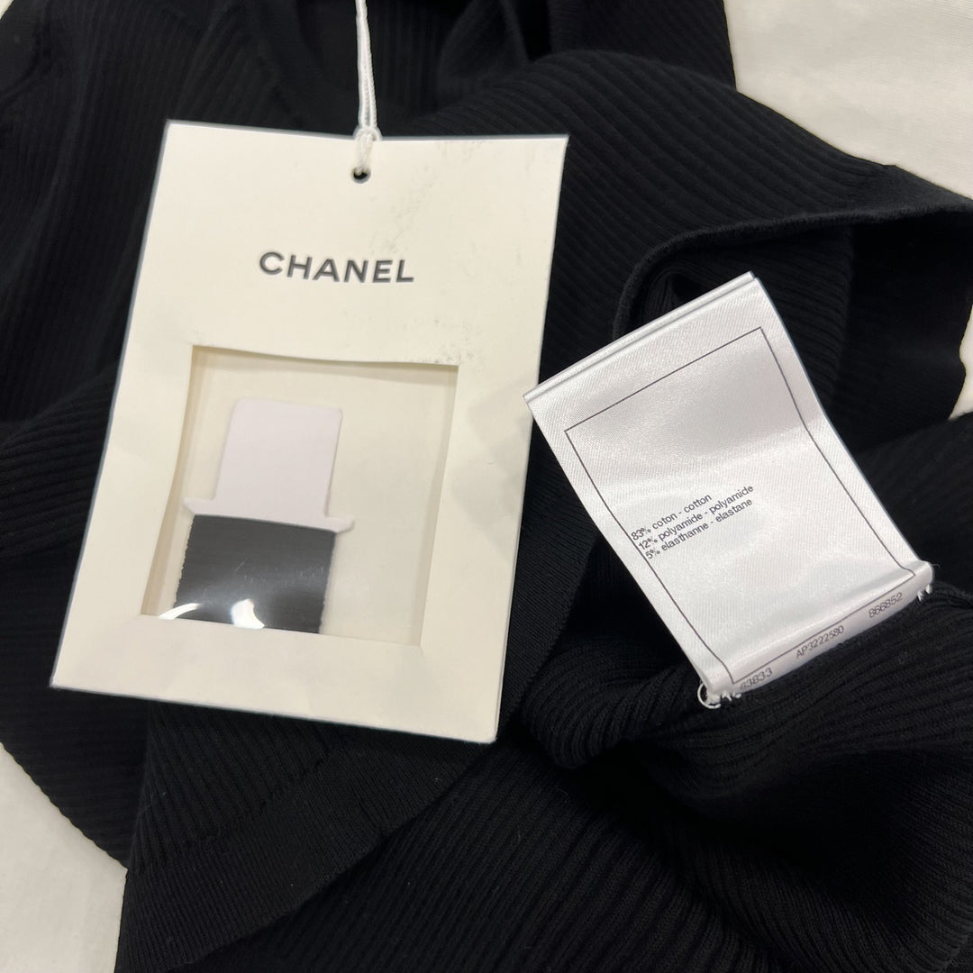 Chanel 25B Knitted Tank Top in Black Cotton and Polyamide Sz 38