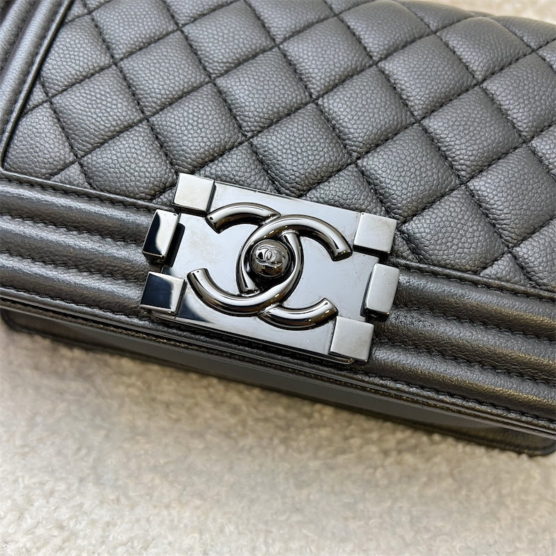 Chanel Small 20cm So Black Boy Flap in Black Caviar and Black HW