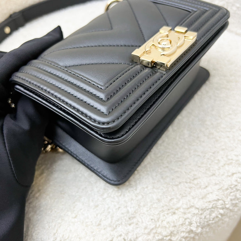 Chanel Micro Boy Flap in Black Chevron Quilted Lambskin and LGHW (Model: A67364)