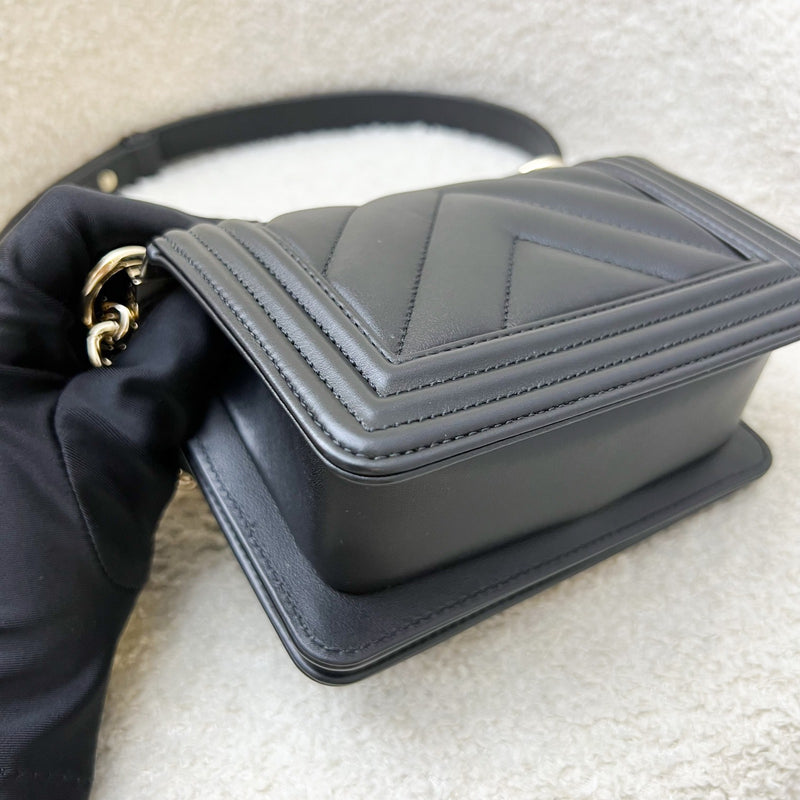 Chanel Micro Boy Flap in Black Chevron Quilted Lambskin and LGHW (Model: A67364)