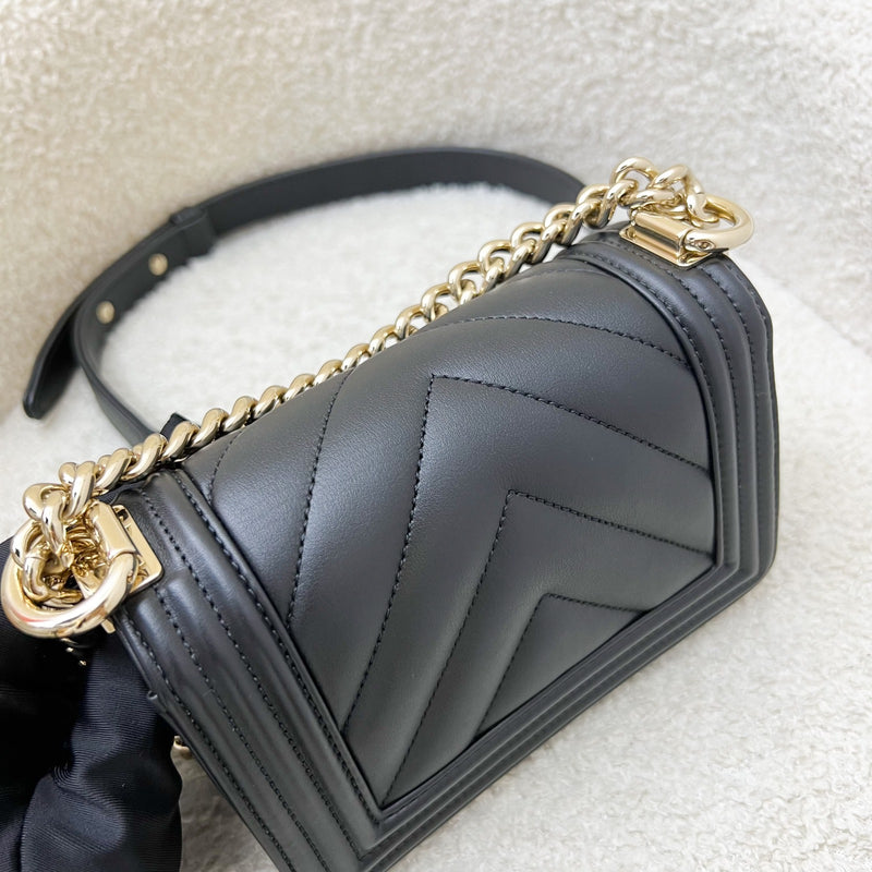 Chanel Micro Boy Flap in Black Chevron Quilted Lambskin and LGHW (Model: A67364)
