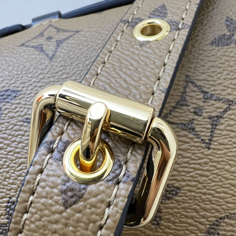 LV Pochette Metis in Reverse Monogram Canvas and GHW (Model: M44876)