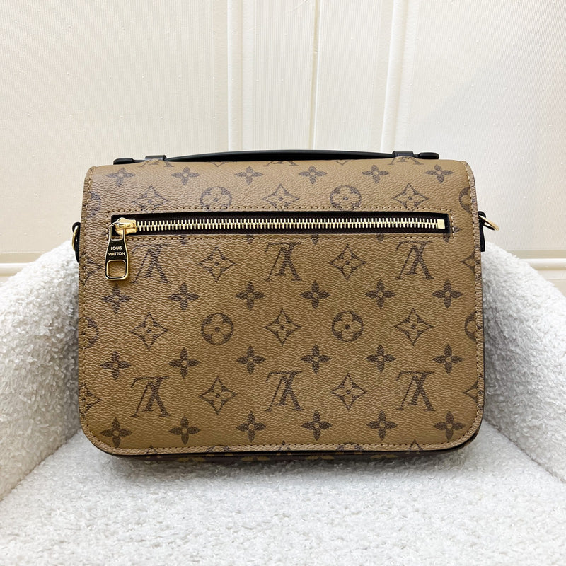 LV Pochette Metis in Reverse Monogram Canvas and GHW (Model: M44876)