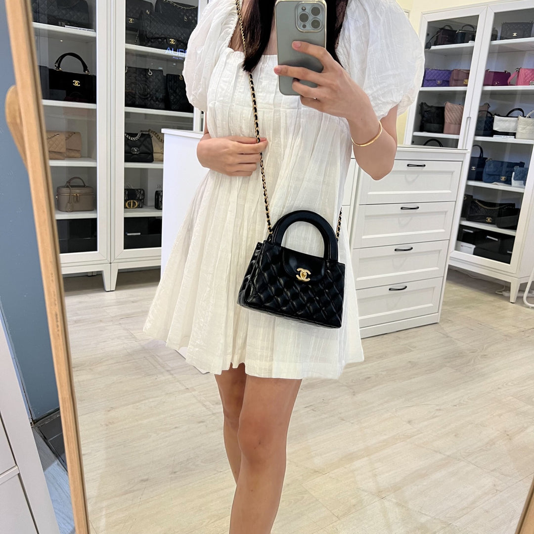 Chanel Mini / Small Kelly Bag in Black Shiny Distressed